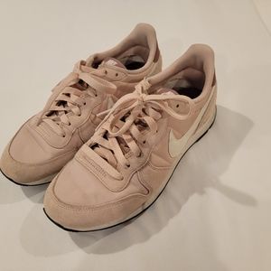 Nike sneakers Madewell size 9